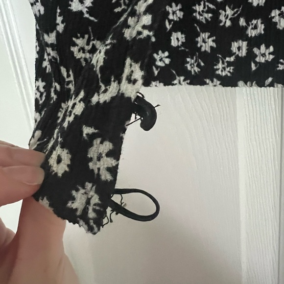 Free People Black and White Floral Crop Top - Picture 8 of 8